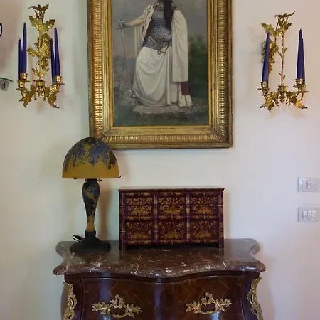 Ito Konukevi La Spezia